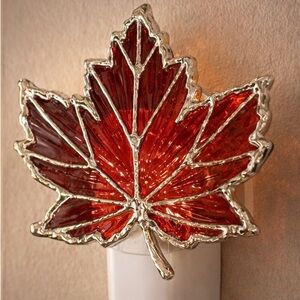 Bath & Body Works Wallflowers Plug Fall Maple Leaf Nightlight Scent Control